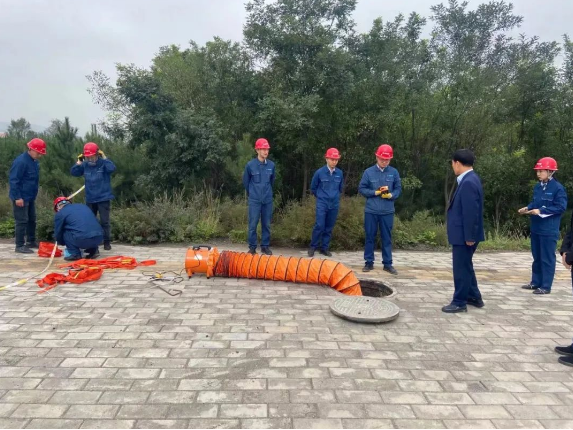 防患未然 未雨綢繆--泓源能源供應公司開(kāi)展2021年供熱突發(fā)事件綜合應急演練(圖4)